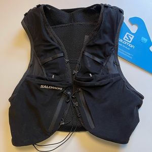 Salomon women’s hydration vest Advanced Skin 12 W